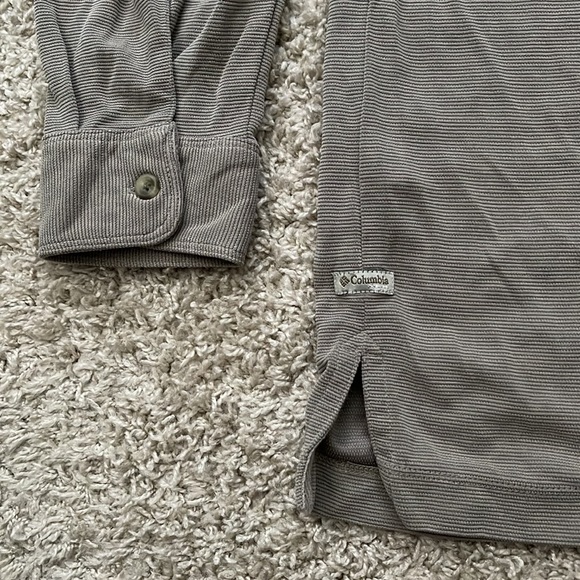 EUC Men’s Columbia XCO Stone Gray Long Sleeve Polo Shirt Size XXL - Picture 5 of 6